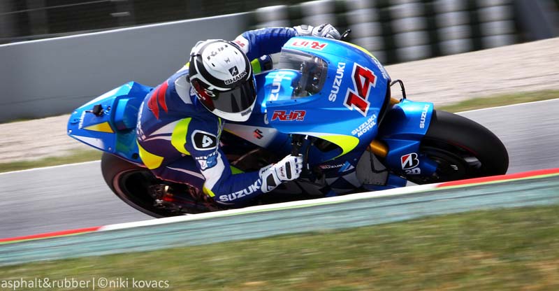 2015-Suzuki-XRH1-MotoGP-Catalunya-Niki-Kovacs-09