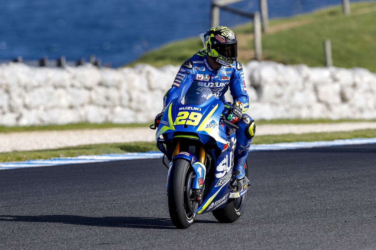 Andrea Ianonne ECSTAR Suzuki winglet aerodynamics Phillip Island test 01