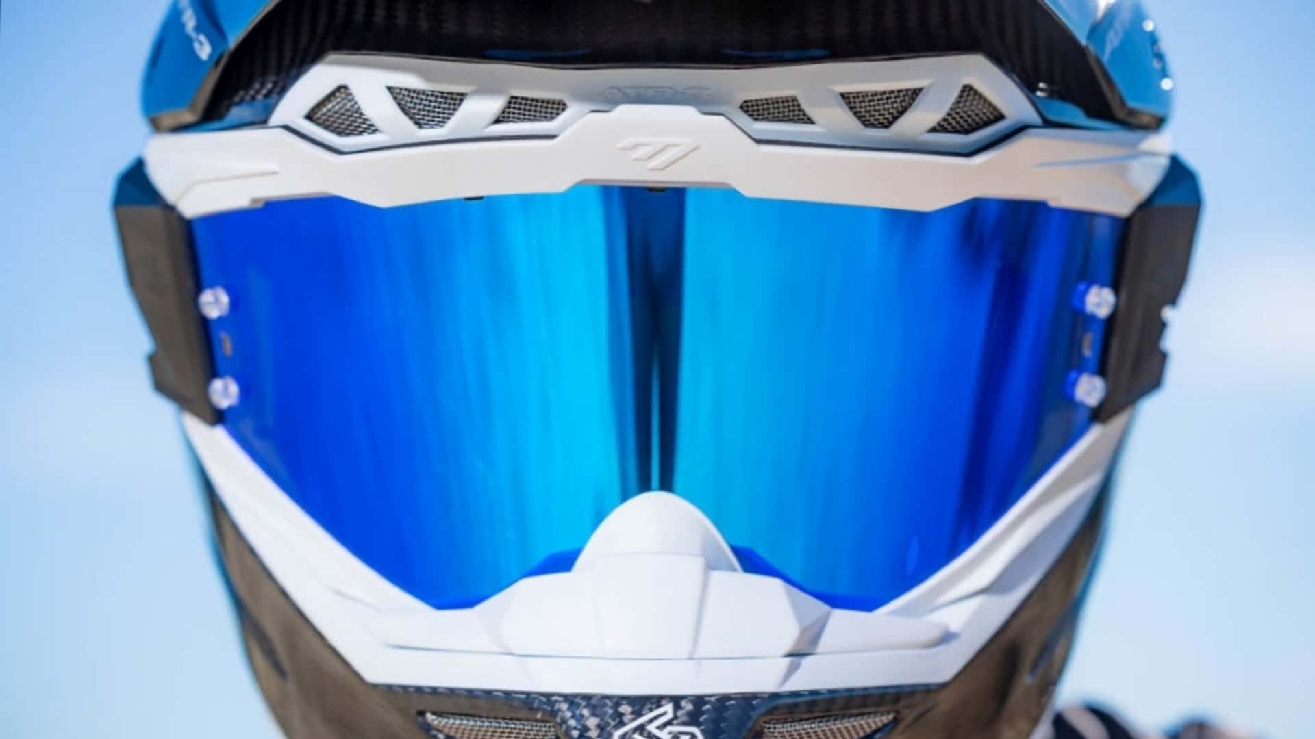 6D 2