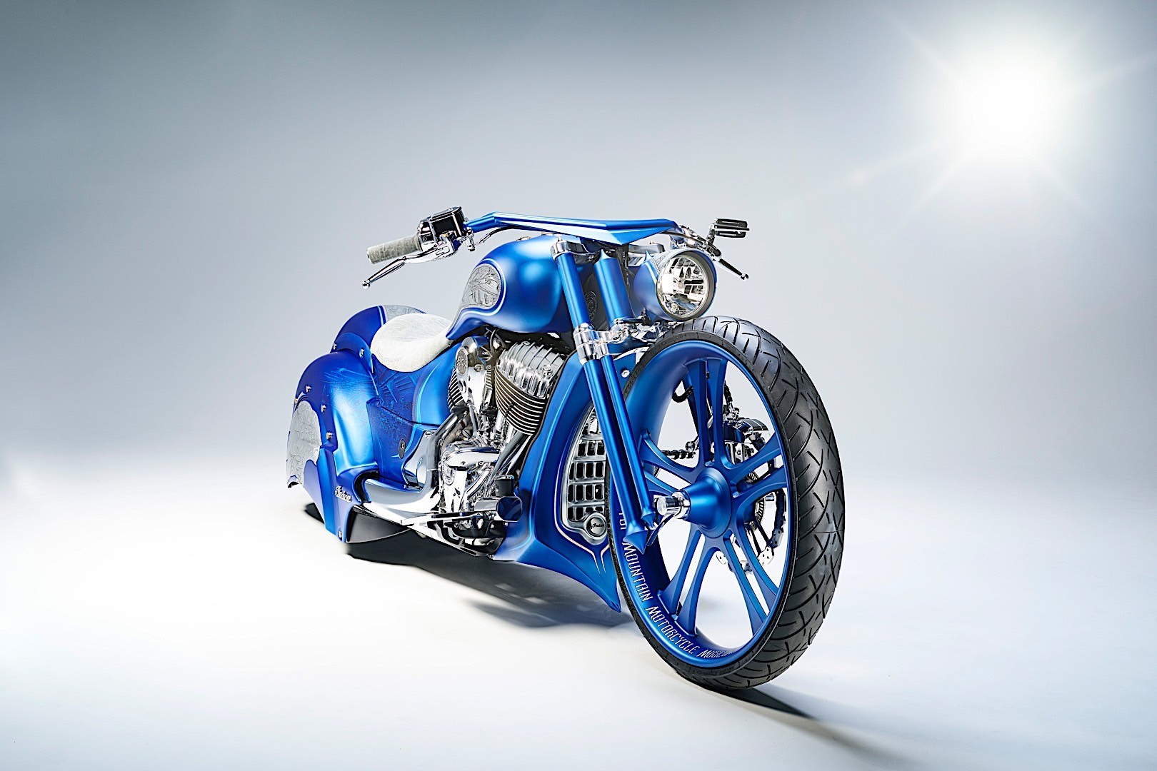 top mountain indian bagger is eye candy for the holiday season 6