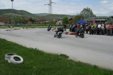 vtora_trka_so_skuteri_167_20090810_1382884617
