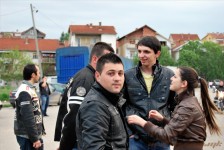 _____-__203_20100426_1939758718