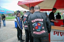 _____-__214_20100426_1704580639