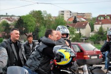 _____-__222_20100426_1095838266