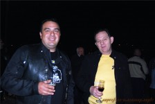_____-__37_20100426_1157625987