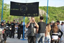 mk_cross_bearers_493_20100509_1570891353