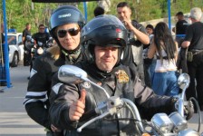 mk_cross_bearers_494_20100509_1950177019