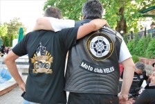 mk_cross_bearers_508_20100509_1993506842