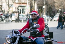 Дедо Мраз на мотор