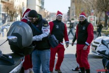 Дедо Мраз на мотор