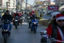 Дедо Мраз на мотор