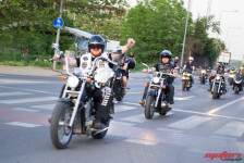 Погледни два пати, спаси живот