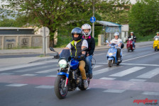 Погледни два пати, спаси живот