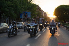 Погледни два пати, спаси живот