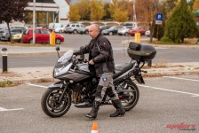 Безбедно управување на мотоцикл