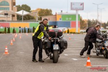 Безбедно управување на мотоцикл