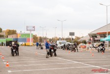 Безбедно управување на мотоцикл
