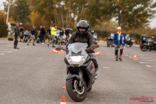 Безбедно управување на мотоцикл