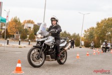 Безбедно управување на мотоцикл