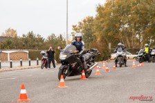 Безбедно управување на мотоцикл