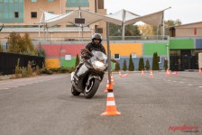 Безбедно управување на мотоцикл