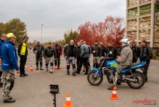 Безбедно управување на мотоцикл
