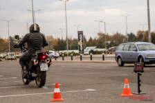 Безбедно управување на мотоцикл