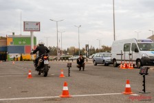 Безбедно управување на мотоцикл