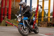 Безбедно управување на мотоцикл