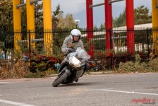 Безбедно управување на мотоцикл
