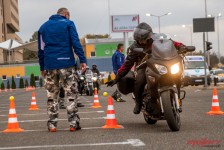 Безбедно управување на мотоцикл