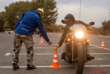 Безбедно управување на мотоцикл
