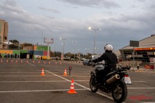 Безбедно управување на мотоцикл