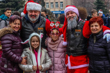 Дедо Мраз на мотор