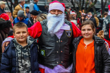 Дедо Мраз на мотор