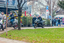 Дедо Мраз на мотор